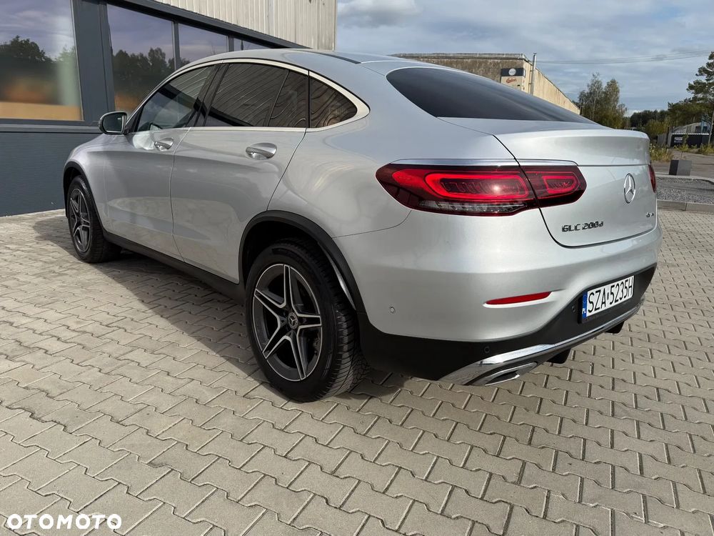 Mercedes-Benz GLC 200 d 4Matic 9G-TRONIC AMG Line Plus - 31