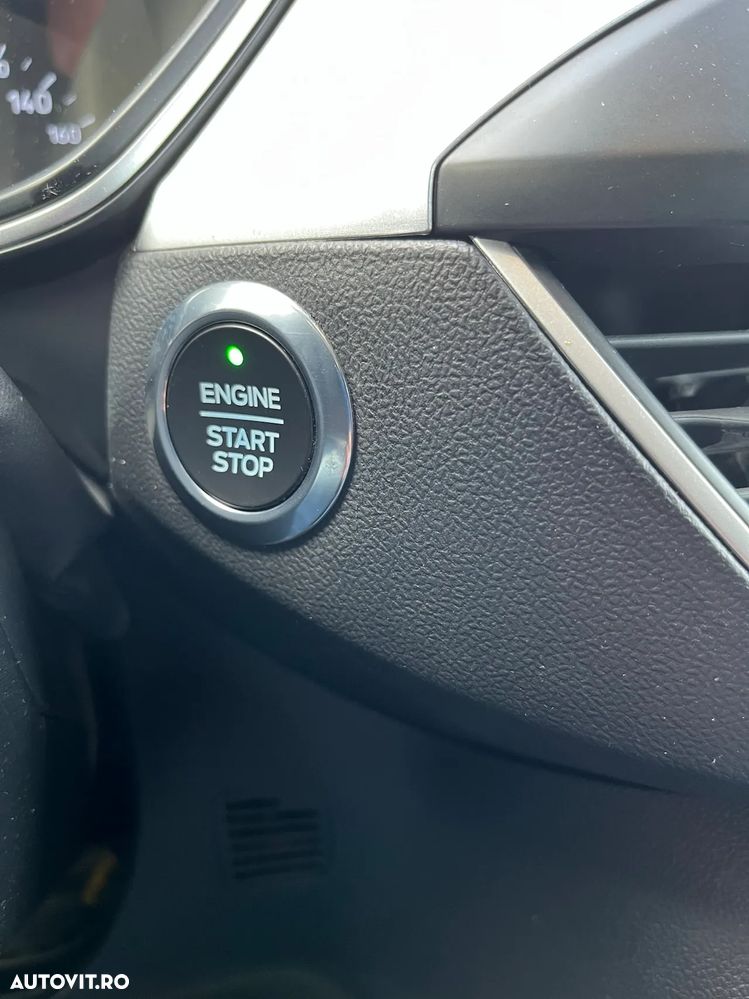 Ford Focus 1.5 EcoBlue Start-Stopp-System COOL&CONNECT - 21