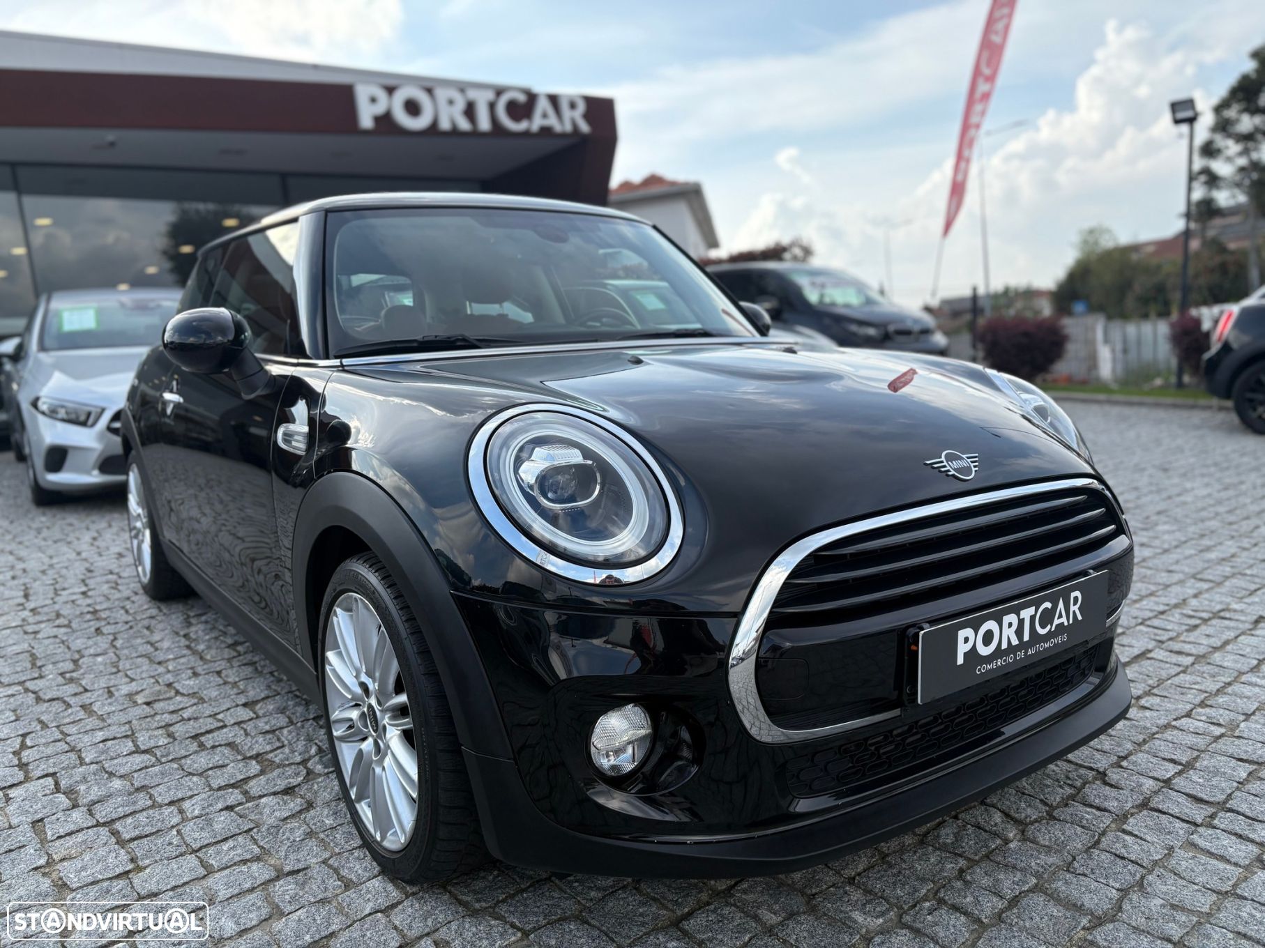 MINI 3 Portas Cooper - 1
