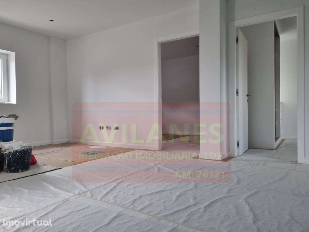 ANDAR MORADIA T2 - LOBÃO - Grande imagem: 4/12