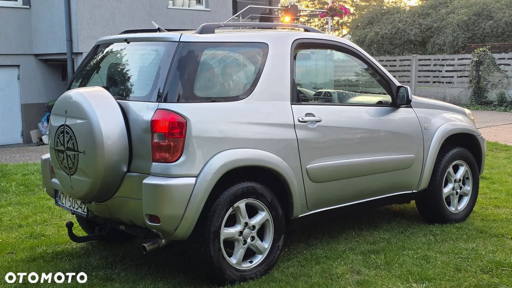 Toyota RAV4 4x4 Sol - 3