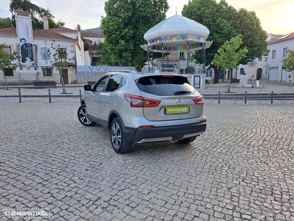 Nissan Qashqai 1.5 dCi N-Connecta 18 - 30