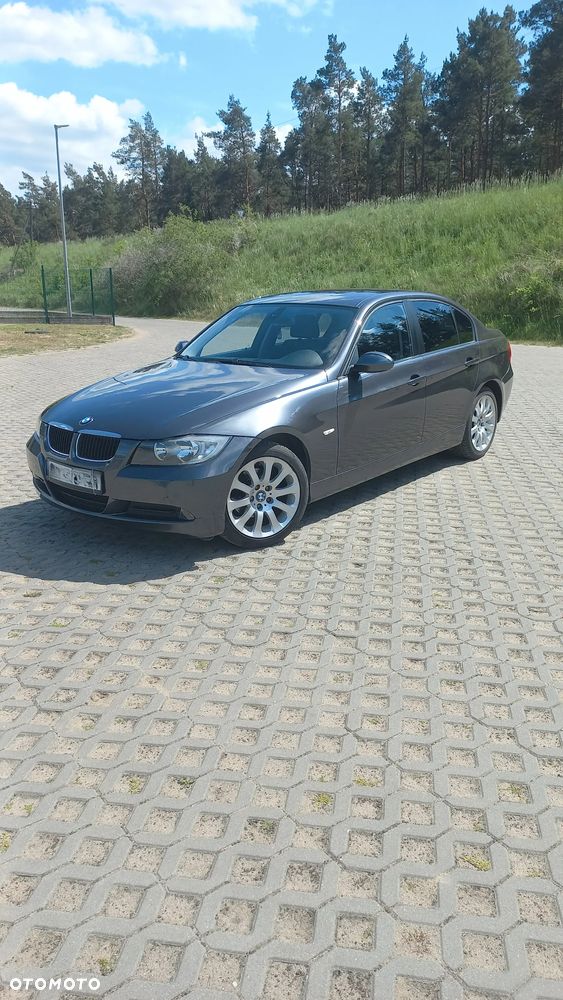 BMW Seria 3 316i - 1