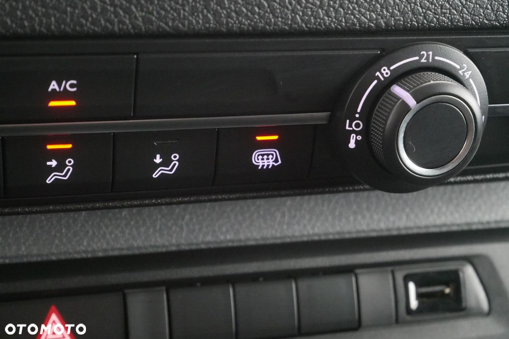 Toyota ProAce 2.0 D-4d Active Medium aut SalonPL VAT23% - 18