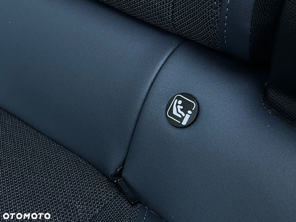 Peugeot 2008 PureTech 130 EAT8 Allure Pack - 28