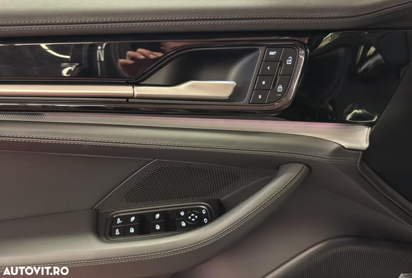 Porsche Panamera - 14