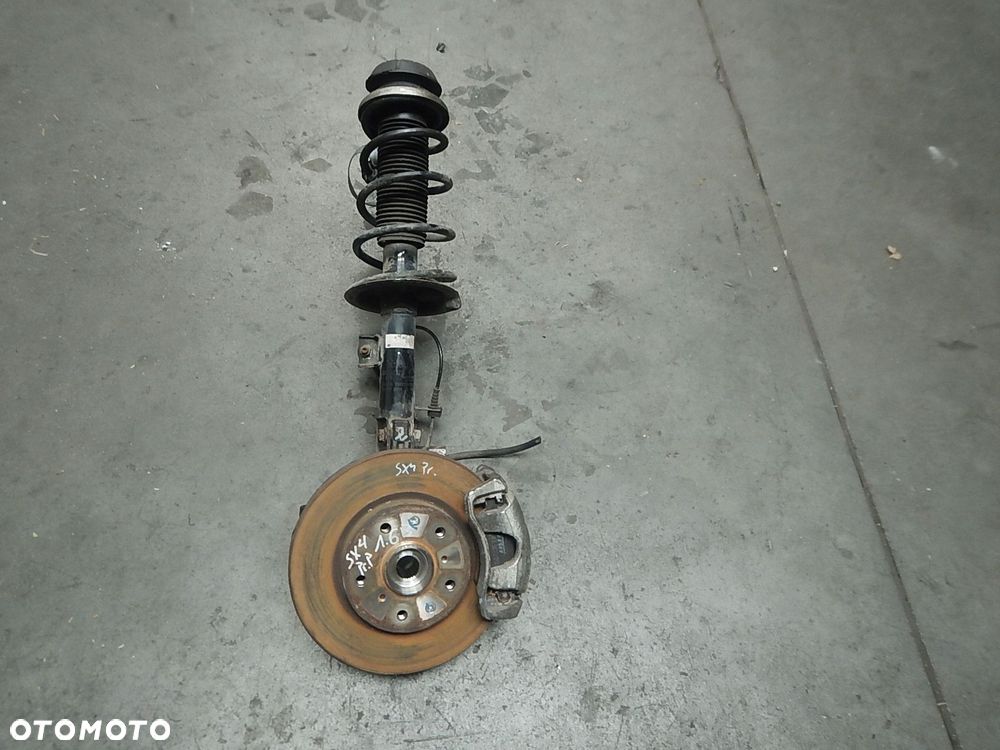 mcpherson zwrotnica amortyzator prawy przód suzuki sx4 fiat sedici 1.6b 16v - 1