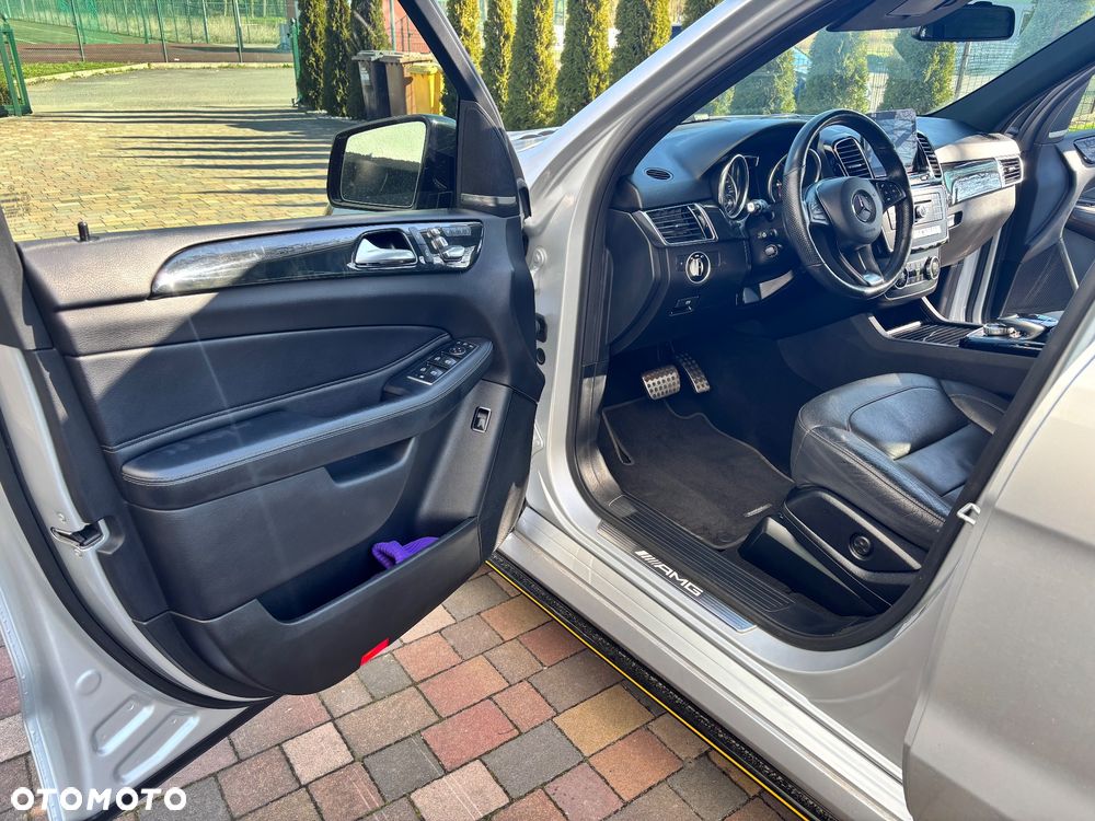 Mercedes-Benz GLE 400 4Matic 9G-TRONIC AMG Line - 18