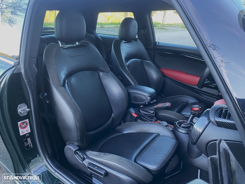 MINI 3 Portas John Cooper Works Auto Desportiva - 14