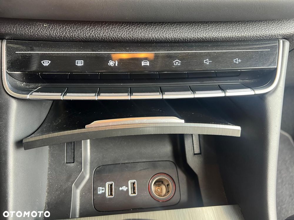 MG HS 1.5 T-GDI Excite DCT - 24