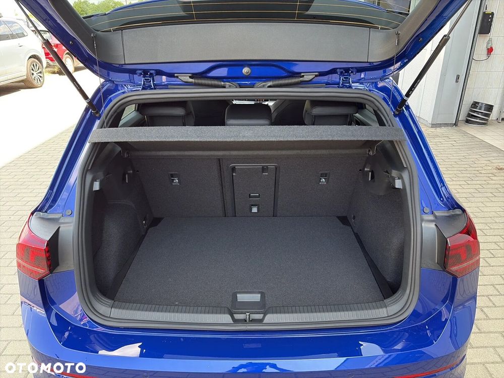 Volkswagen Golf 1.5 eTSI mHEV R-Line Plus DSG - 26