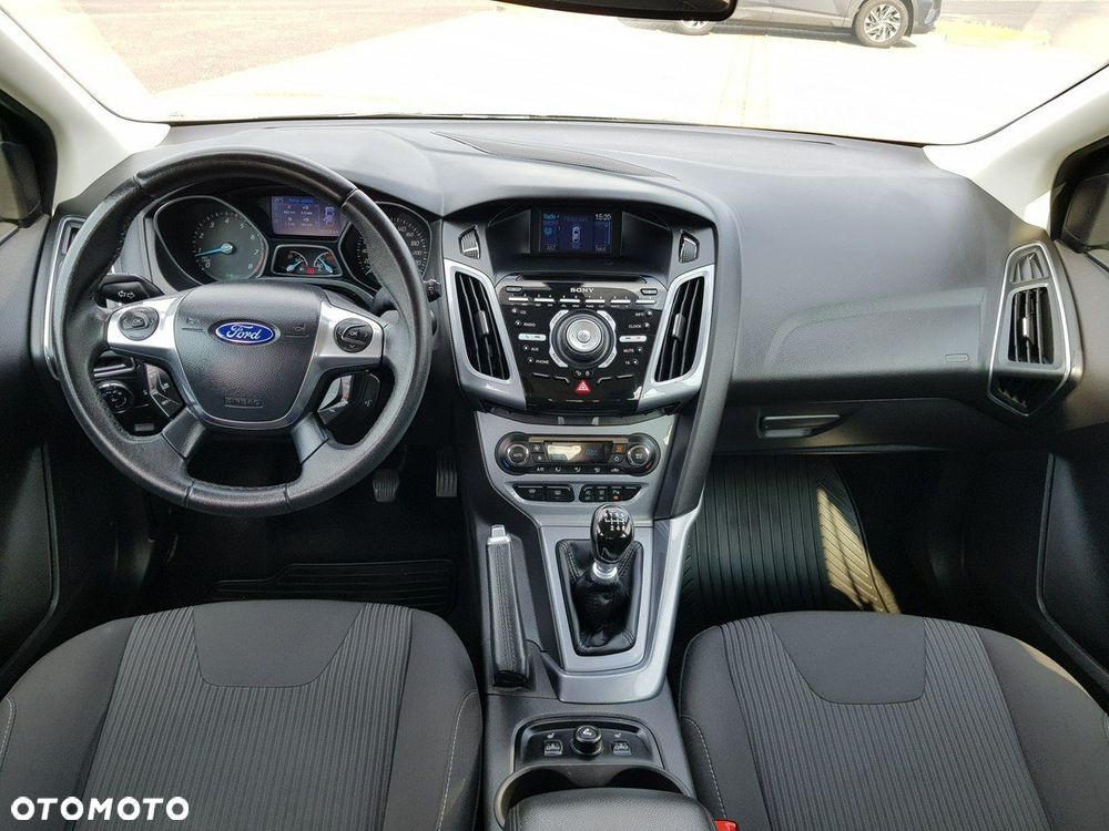 Ford Focus - 12