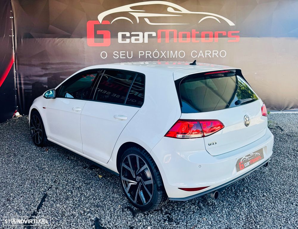 VW Golf 2.0 TSi GTi DSG - 8