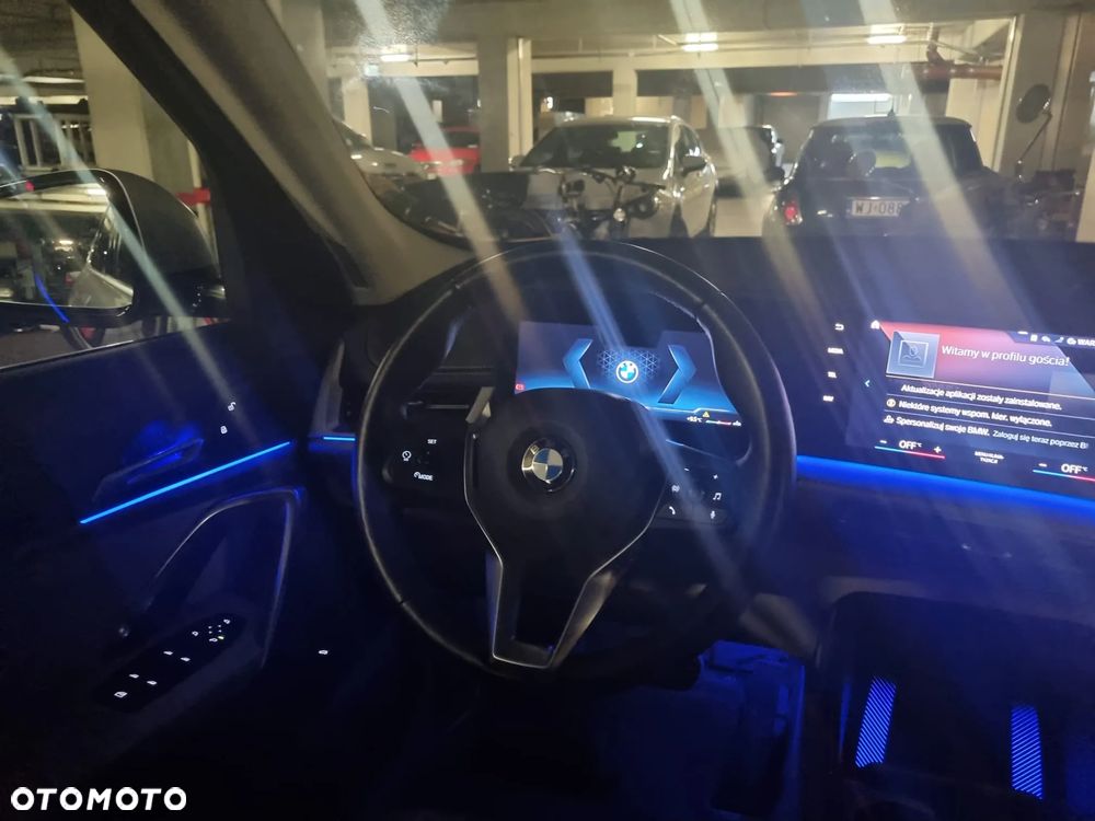 BMW X1 sDrive18i xLine - 20