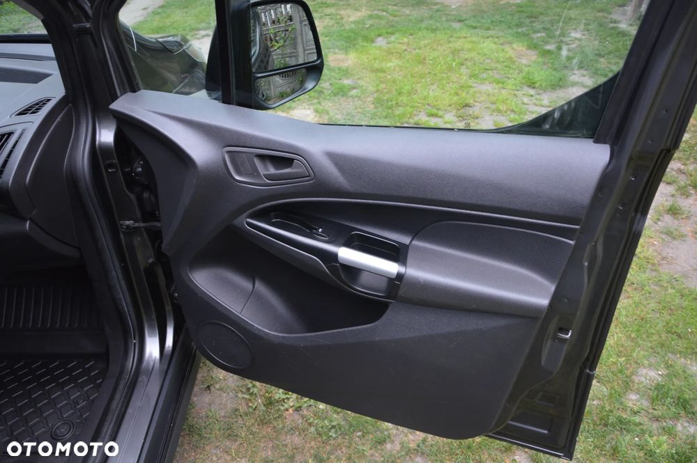 Ford TRANSIT CONNECT - 11