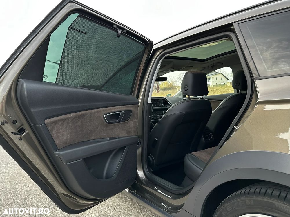 Seat Leon 2.0 TDI Start&Stop 4DRIVE DSG X-Perience - 24