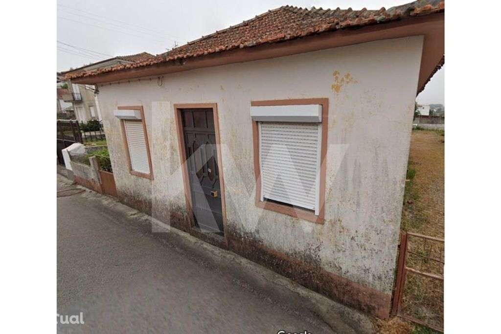 2 moradias para reabilitar, armazém em ruina e terreno - Grande imagem: 2/59