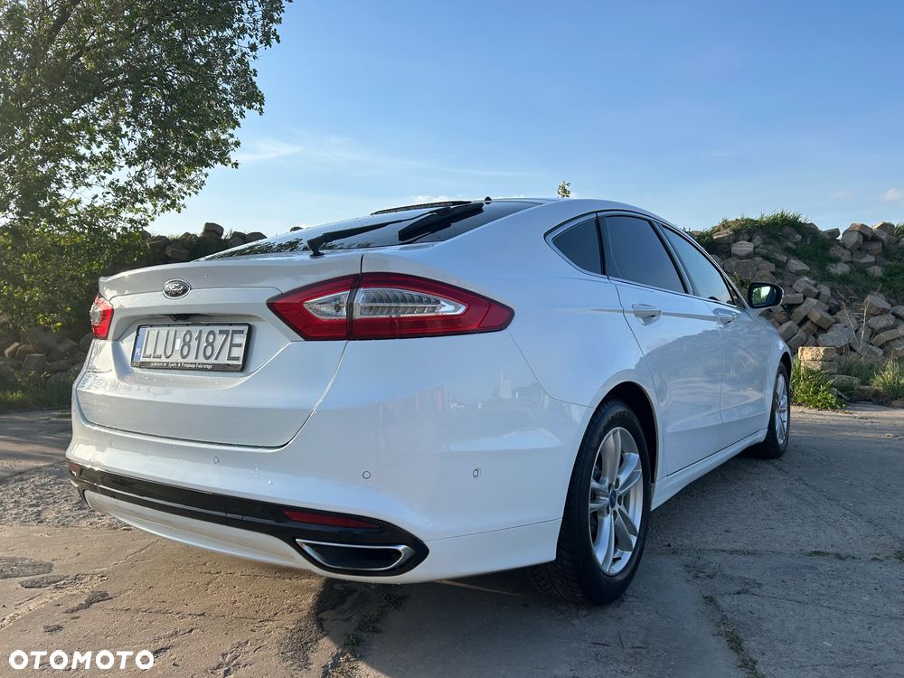 Ford Mondeo 2.0 TDCi Titanium PowerShift - 11