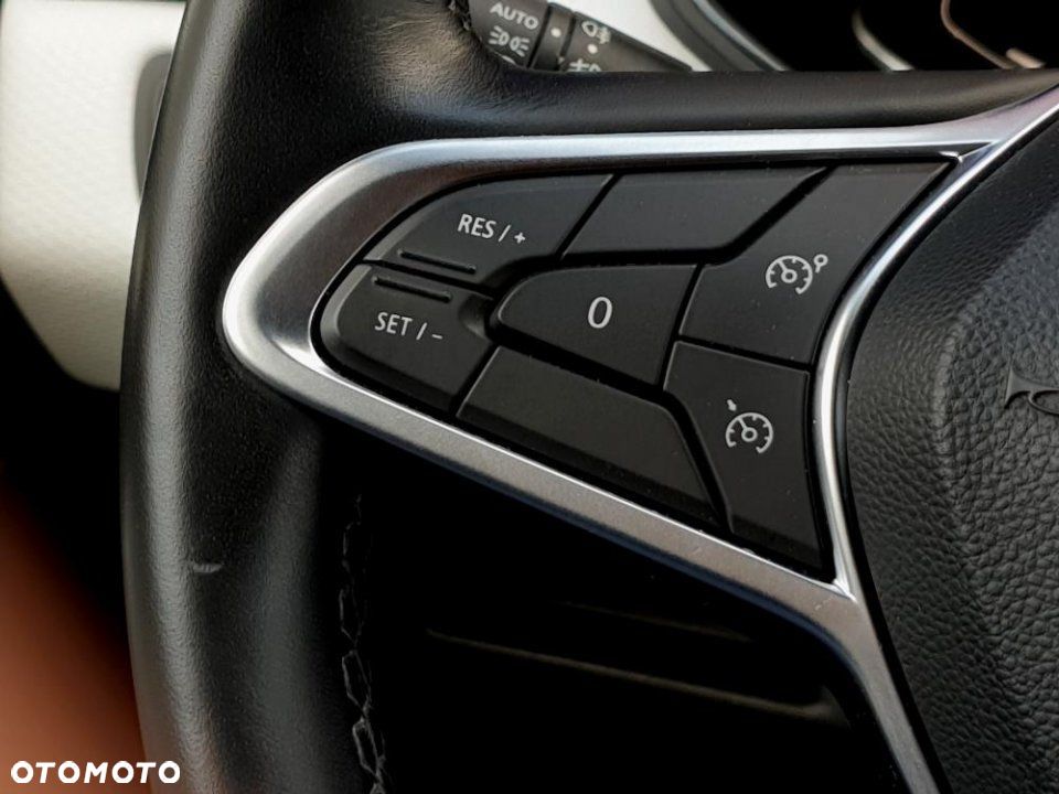 Renault Clio - 16
