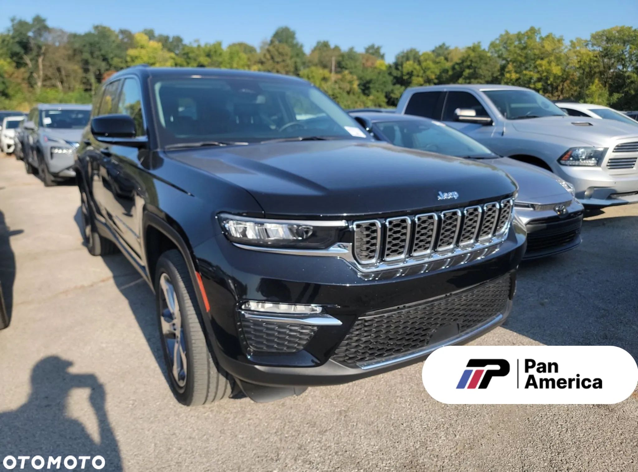 Jeep Grand Cherokee - 1