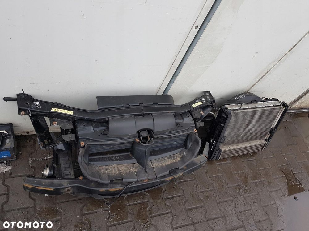BMW 3 E92 E93 3.0 D PAS PRZEDNI CHŁODNICE WENTYLATOR AUTOMAT - 2