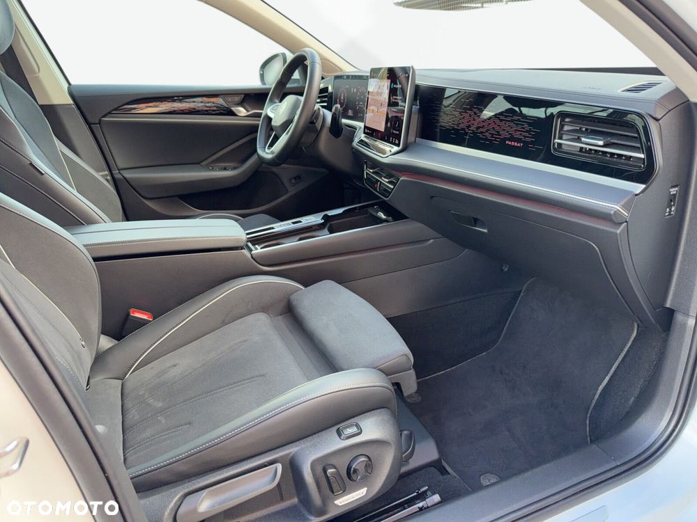 Volkswagen Passat Variant 1.5 TSI ACT mHEV Elegance DSG - 38