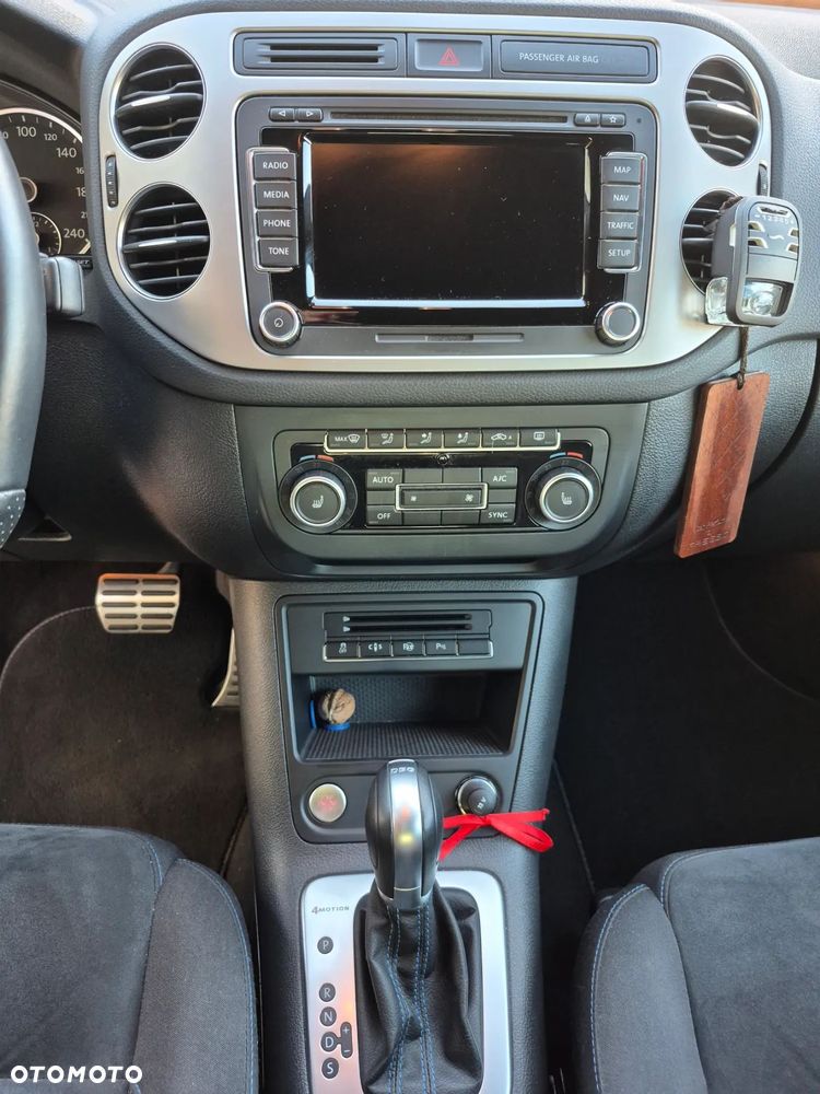 Volkswagen Tiguan 2.0 TSI 4Mot Sport&Style DSG - 8