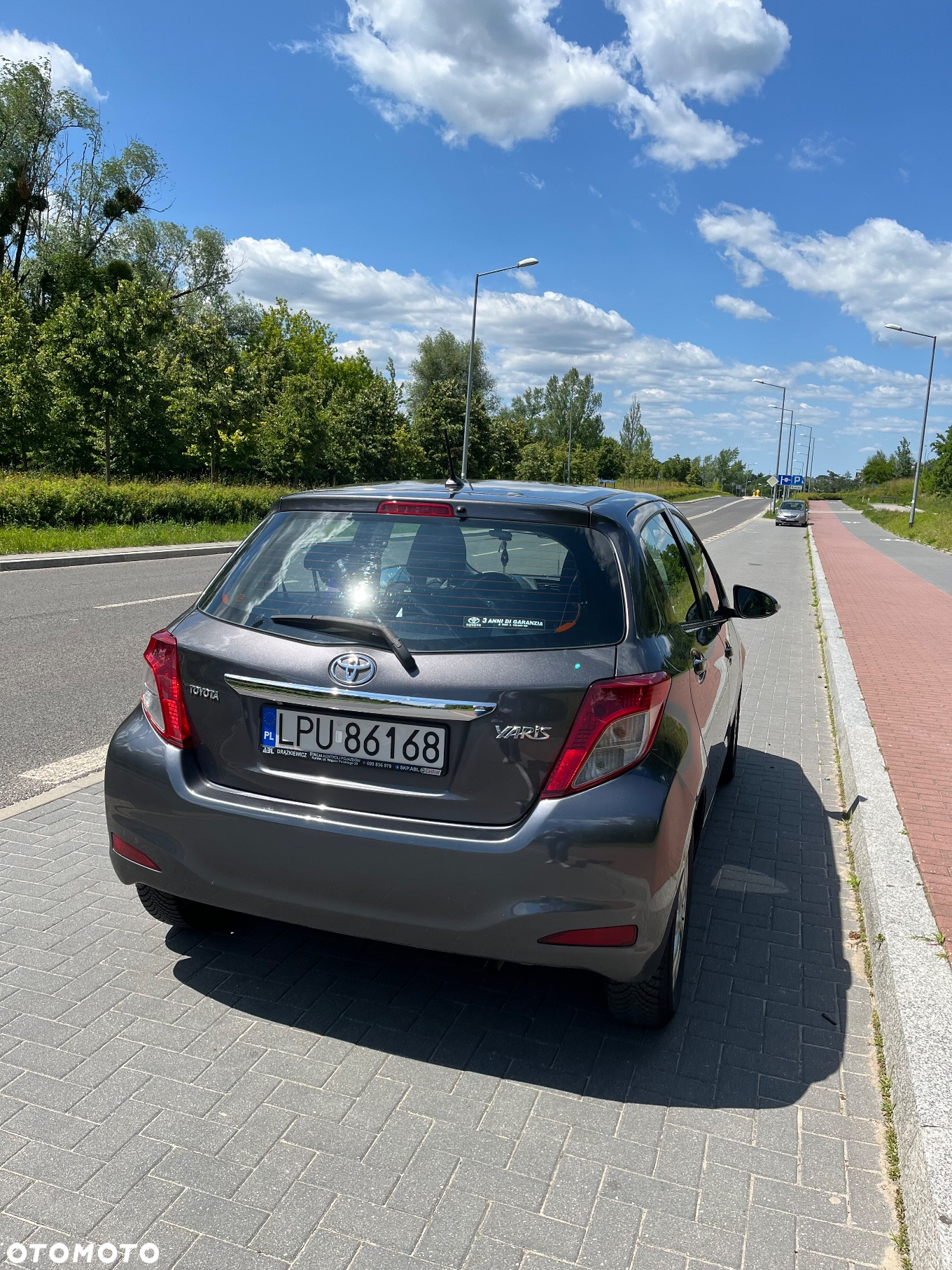 Toyota Yaris 1.0 VVT-i - 2