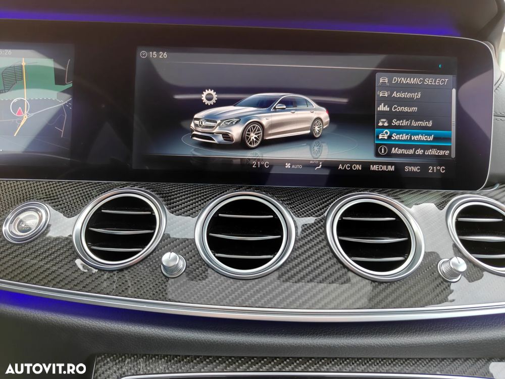 Mercedes-Benz E AMG 63 4Matic AMG Speedshift 9G-MCT - 28