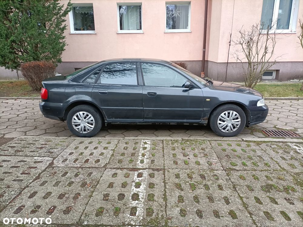 Audi A4 Limousine 1.9 TDI - 4