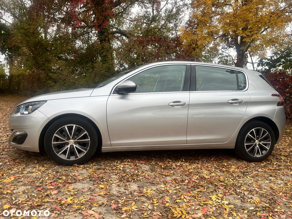 Peugeot 308 1.2 PureTech Allure S&S - 3