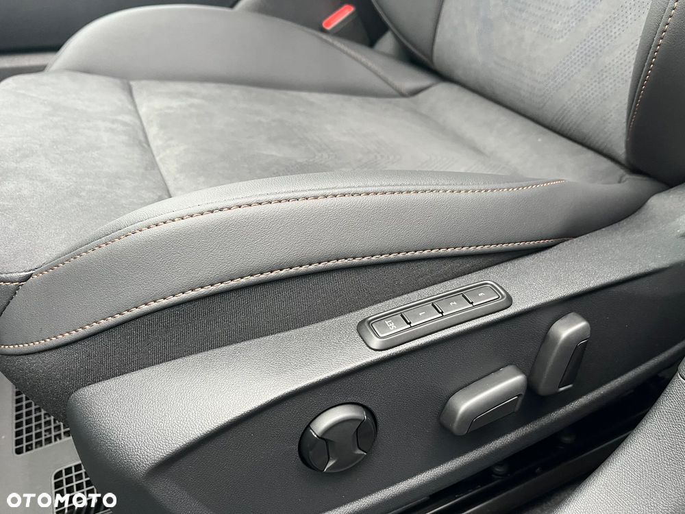 Cupra Formentor 1.5 e-Hybrid PHEV DSG - 12