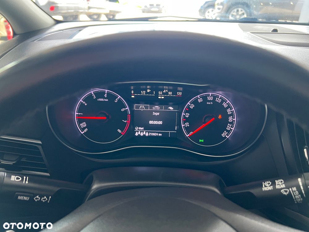 Opel Zafira 1.6 T Enjoy S&S - 32