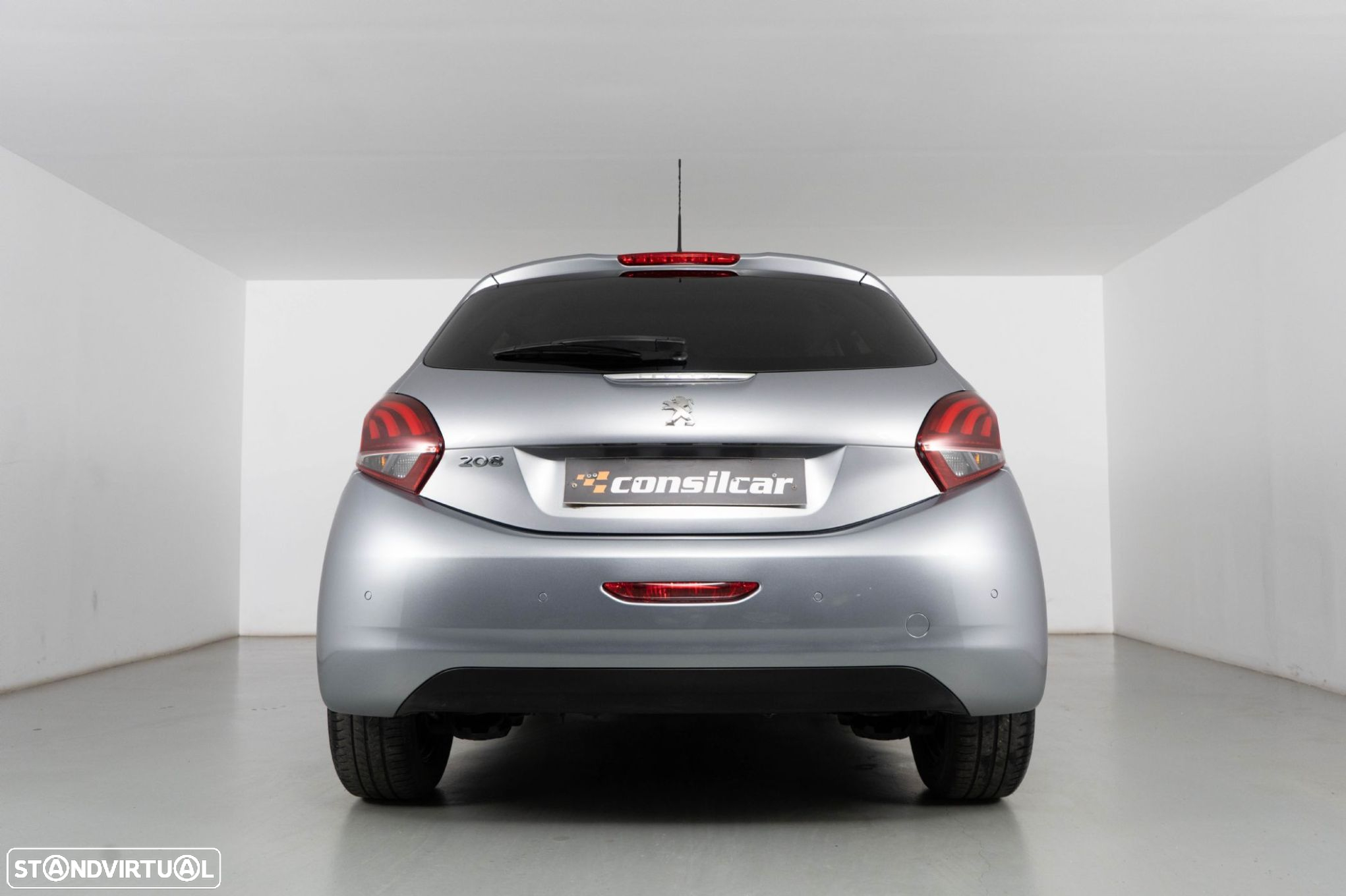 Peugeot 208 1.2 PureTech Style - 4