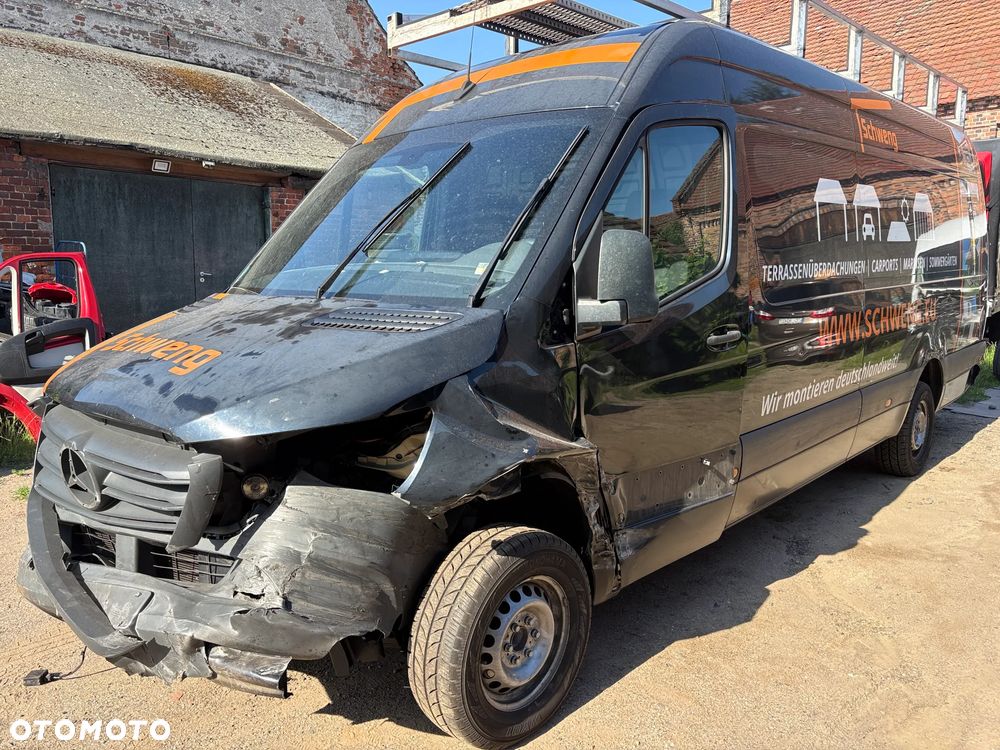 Mercedes-Benz Sprinter - 3