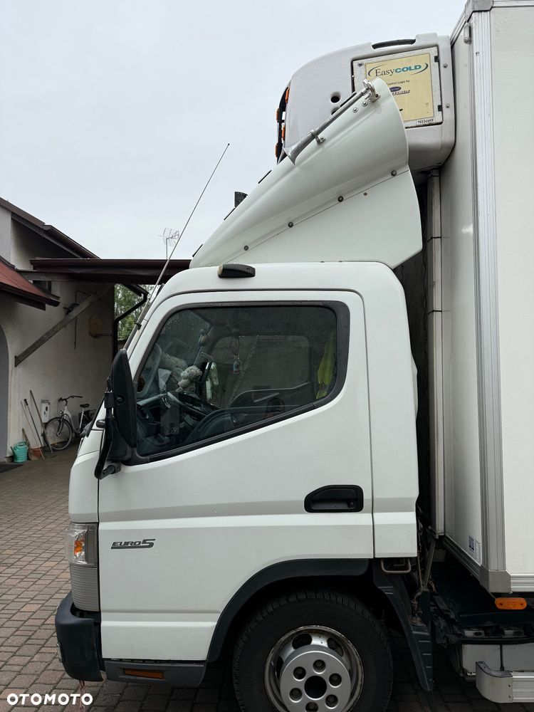 Mitsubishi COUNTER FUSO - 11