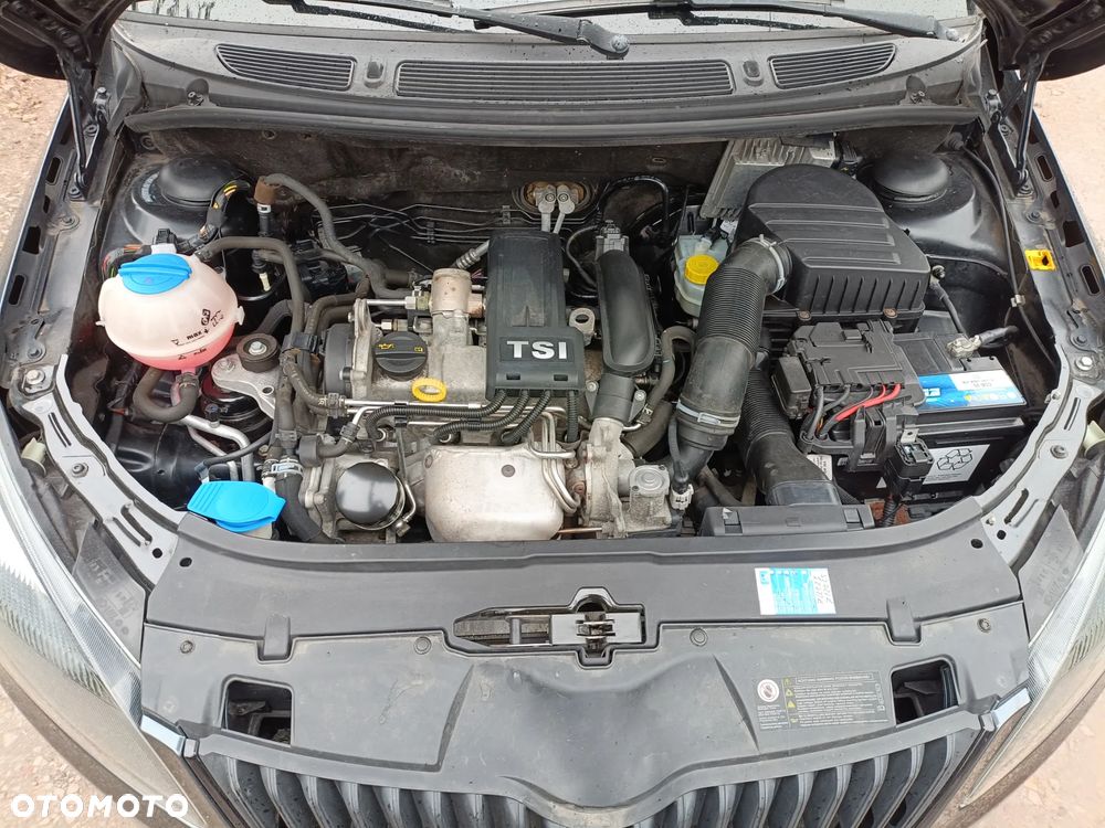 Skoda Fabia 1.2 TSI STYLE EDITION - 17