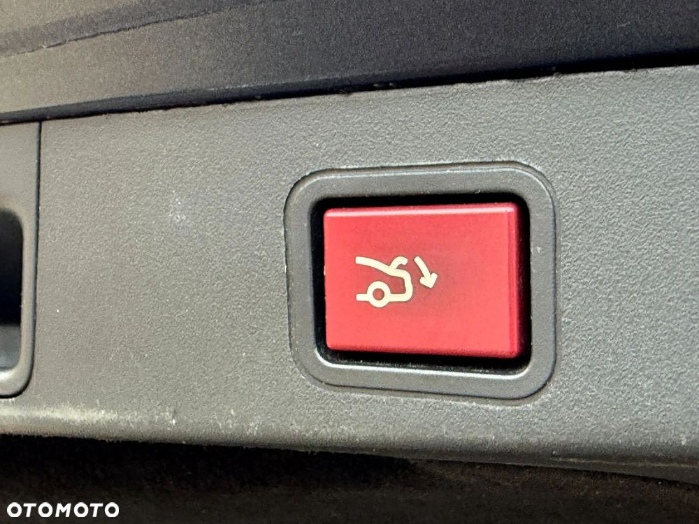 Citroën C5 2.0 HDi Exclusive - 25