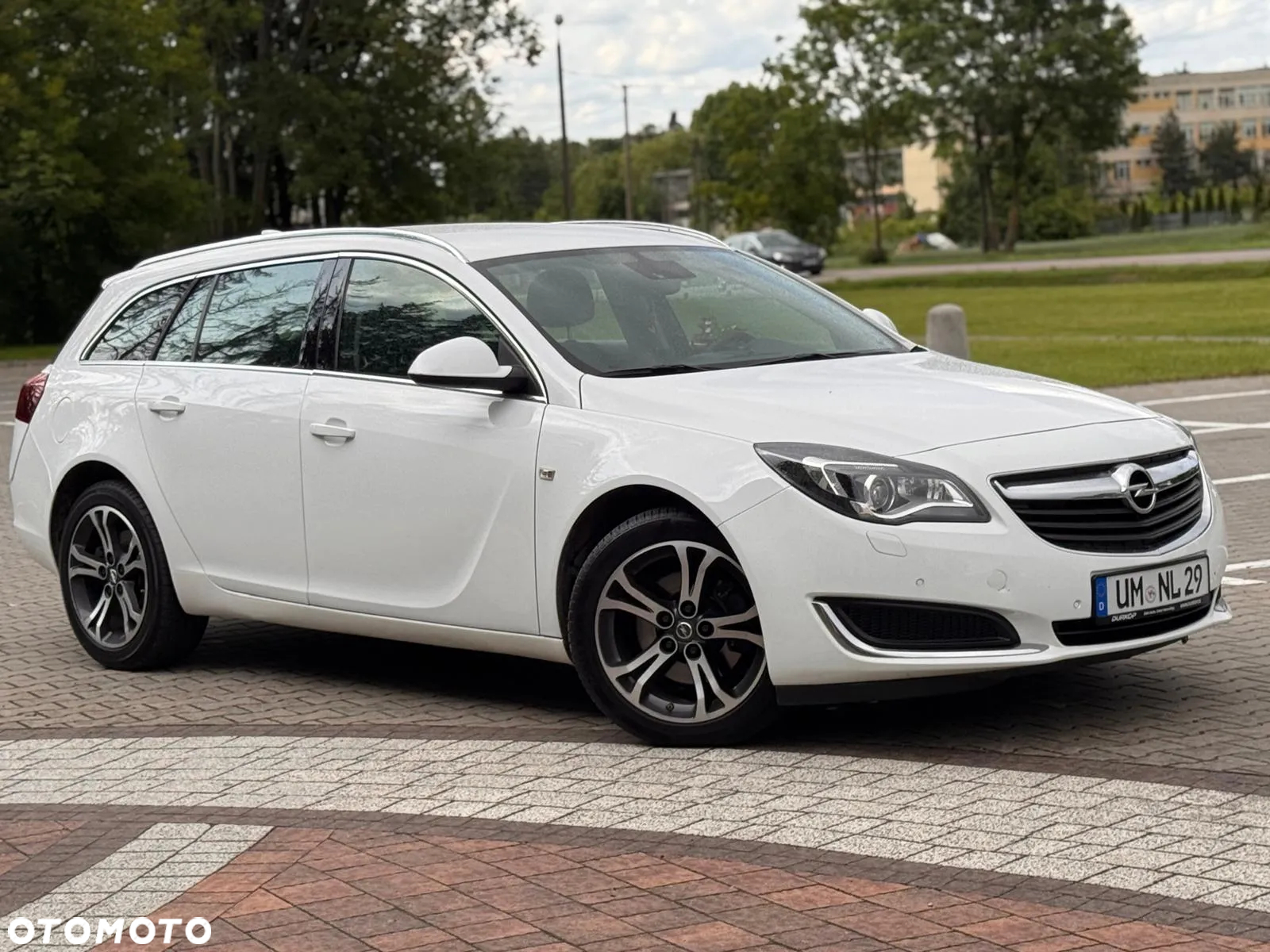 Opel Insignia Sports Tourer 2.0 Diesel Automatik Edition - 12
