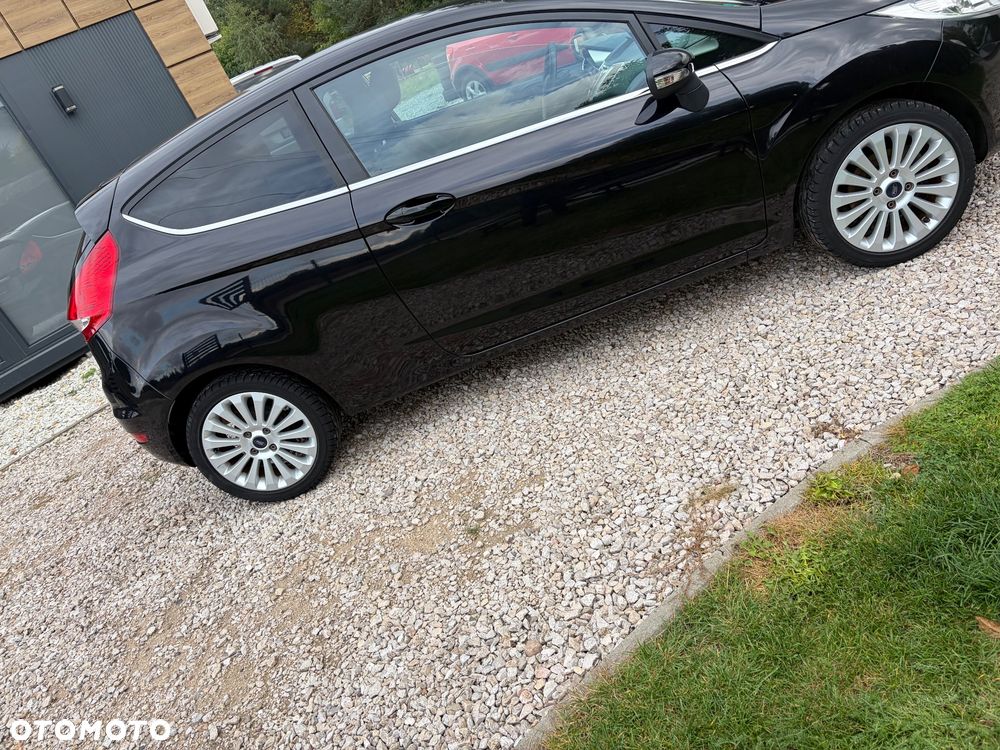 Ford Fiesta 1.25 Titanium - 16