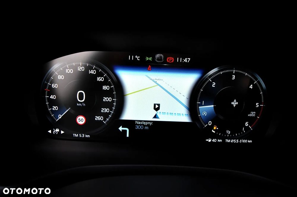 Volvo V60 D3 Momentum Pro - 36