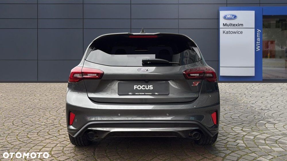 Ford Focus - 4