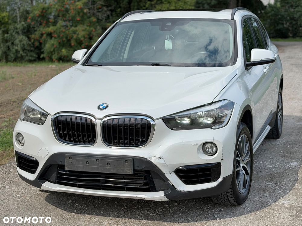 BMW X1 sDrive18d Sport Line - 36