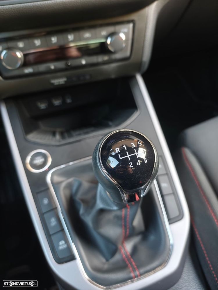 SEAT Arona 1.0 TSI FR - 10