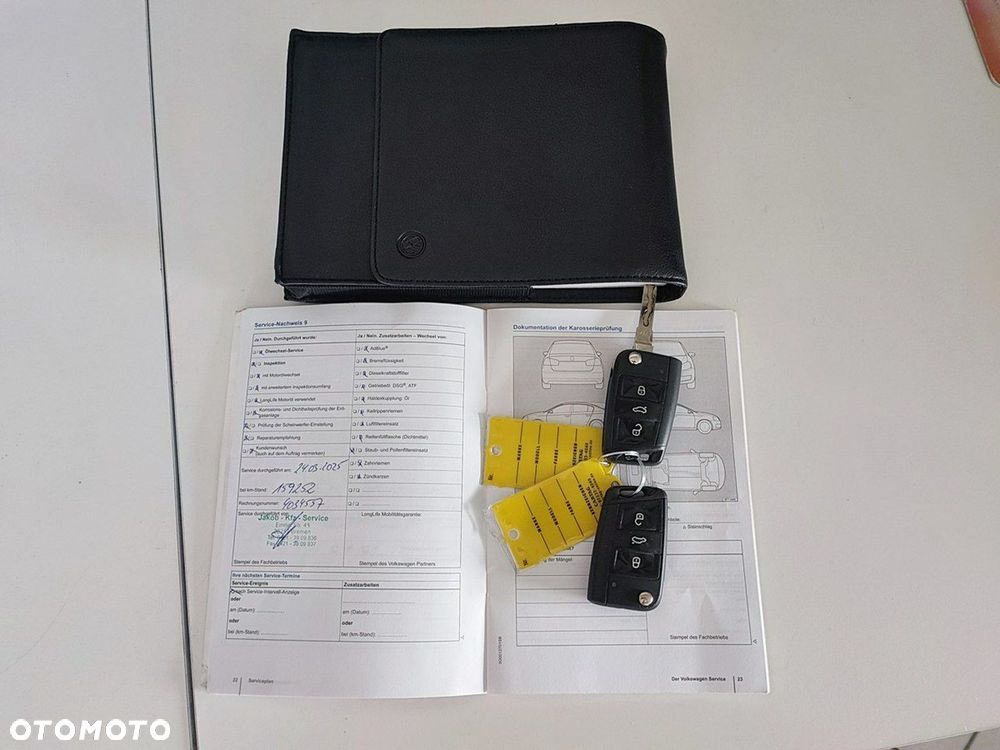 Volkswagen Golf 1.4 TSI BlueMotion Technology DSG Lounge - 21
