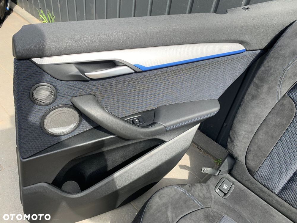 FOTELE TAPICERKA SPORT GRZANE ELEKTRYCZNE ALCANTARA HARMAN BMW X2 F39 - 13