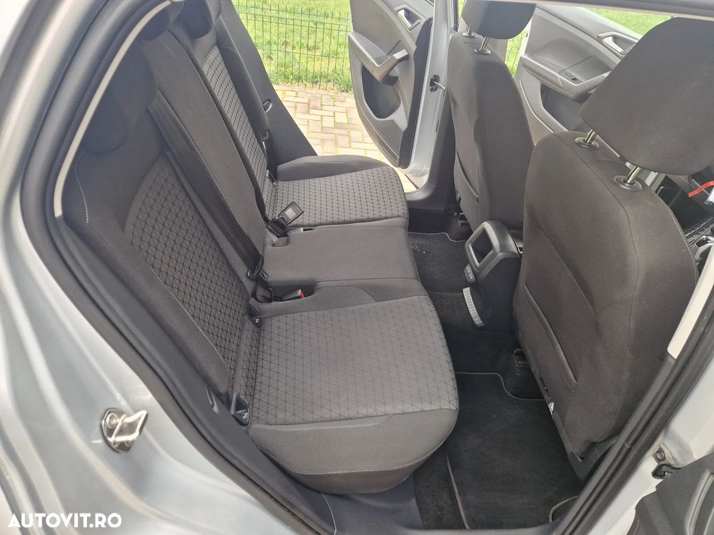 Volkswagen T-Cross 1.0 TSI DSG Life - 27