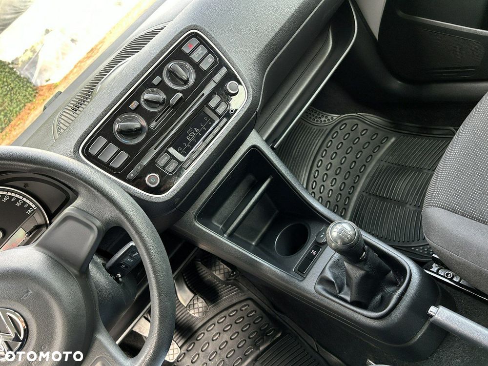 Volkswagen up! 1.0 street EU6 - 17
