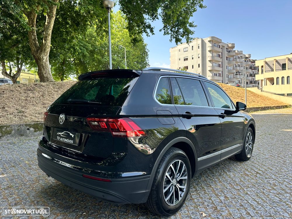 VW Tiguan 1.6 TDI Confortline - 8