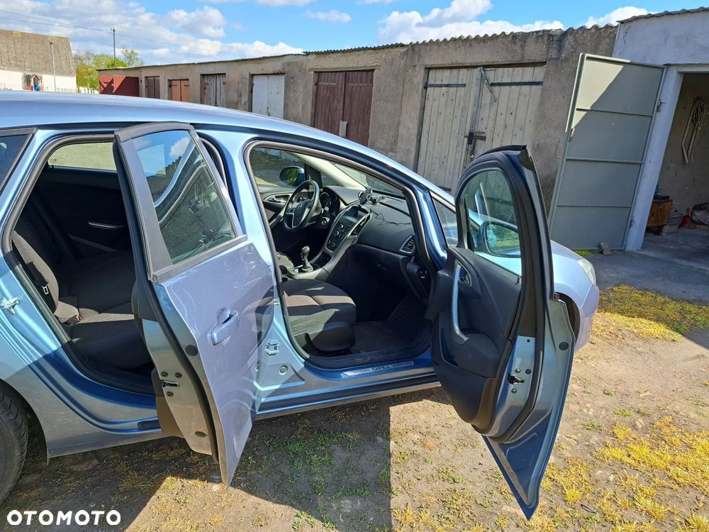 Opel Astra 1.4 Cosmo - 5
